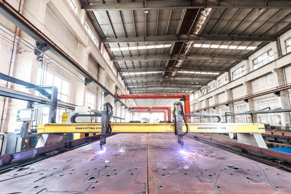 Mesin pemotong CNC plasma